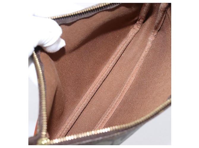 LOUIS VUITTON Monogram Graffiti Pochette Pouch Khaki M92191 LV Auth 206399A Caqui Monograma - vista 11