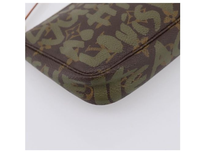 LOUIS VUITTON Monogram Graffiti Pochette Pouch Khaki M92191 LV Auth 206399A Caqui Monograma - vista 15