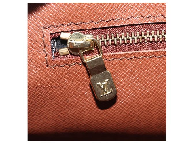 LOUIS VUITTON Monogram Marly Dragonne GM Clutch Bag M51825 LV Auth ep15885 Monograma - vista 22