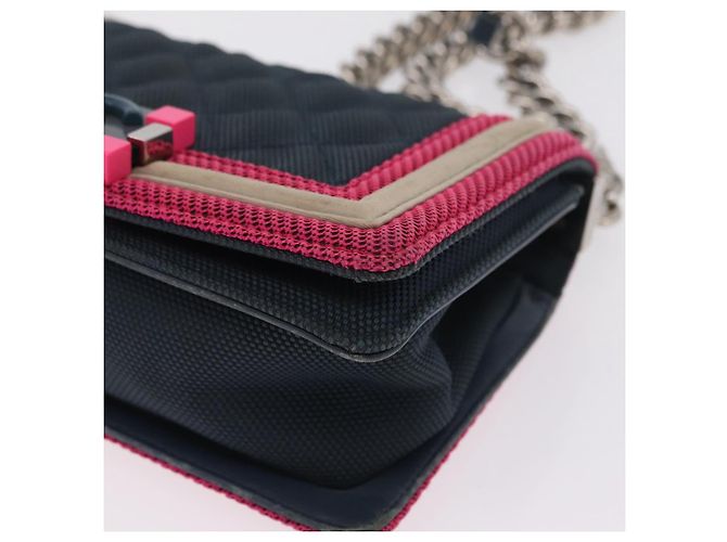 Borsa a tracolla CHANEL Boy Chanel Matelassé con catena in tela blu navy e argento Auth 206385A - vista 19