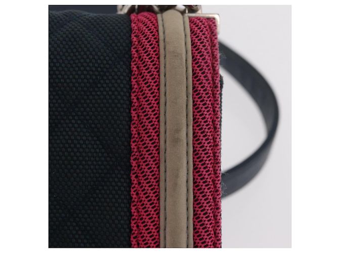 Borsa a tracolla CHANEL Boy Chanel Matelassé con catena in tela blu navy e argento Auth 206385A - vista 2