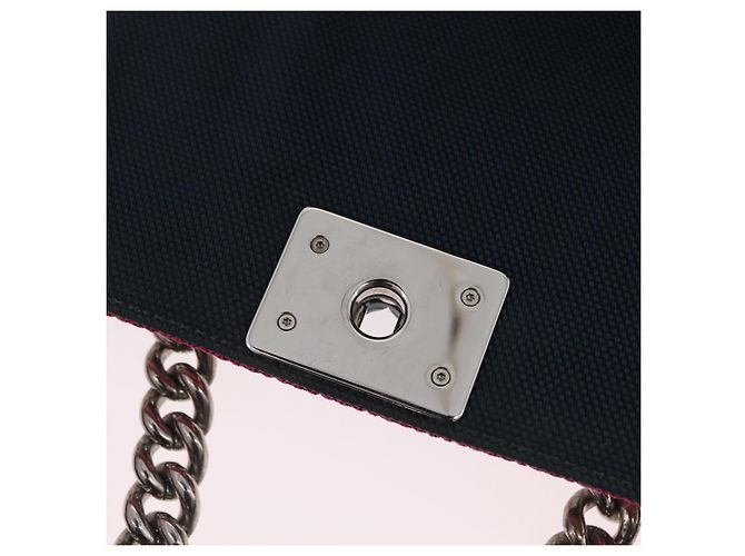 Borsa a tracolla CHANEL Boy Chanel Matelassé con catena in tela blu navy e argento Auth 206385A - vista 24