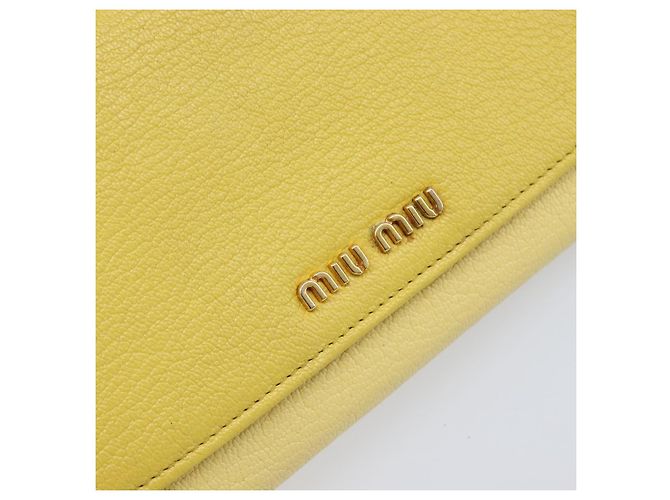 Miu Miu Portafoglio a Catena Borsa a Tracolla Pelle Yellow Gold Auth 204839A D'oro Giallo - vista 19
