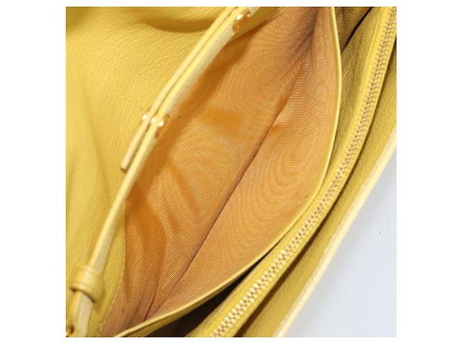 Miu Miu Portafoglio a Catena Borsa a Tracolla Pelle Yellow Gold Auth 204839A D'oro Giallo - vista 21