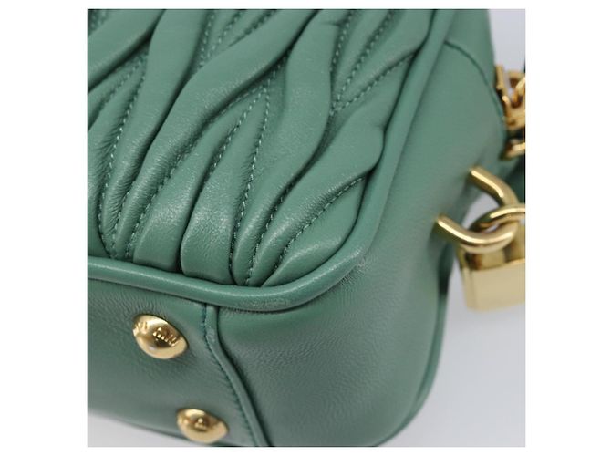 Sac à main Miu Miu Matelassé Arkady en cuir 2 voies Vert Or Auth 204302SAM Doré - vue 20