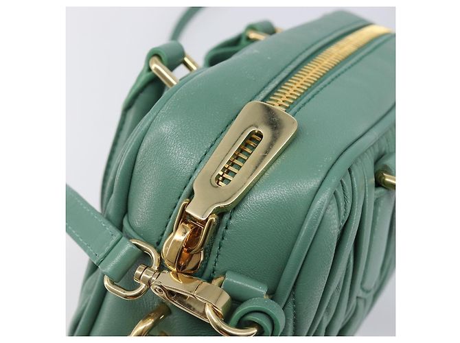 Sac à main Miu Miu Matelassé Arkady en cuir 2 voies Vert Or Auth 204302SAM Doré - vue 25