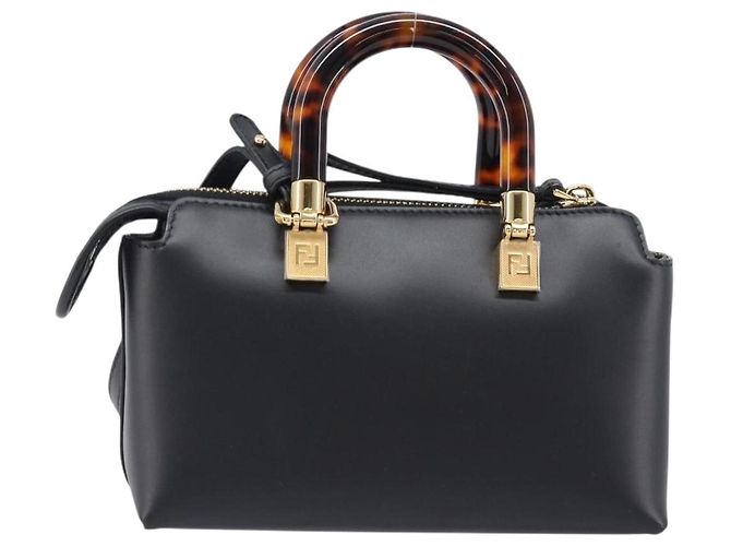 Sac à main FENDI By The Way Mini en cuir 2 voies Noir Doré 8BS067 Auth 204865V - vue 2