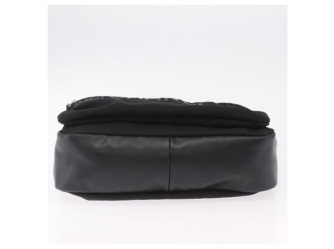 Borsa a Tracolla CHANEL Sports Line Nylon Nero Argento CC Auth 204744V - vista 5