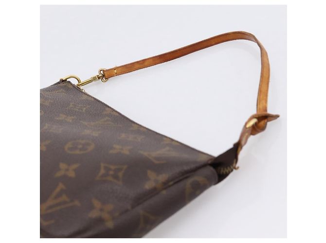 LOUIS VUITTON Monogram Pochette Accessoires Pouch M51980 LV Auth 206355 Monograma - vista 7