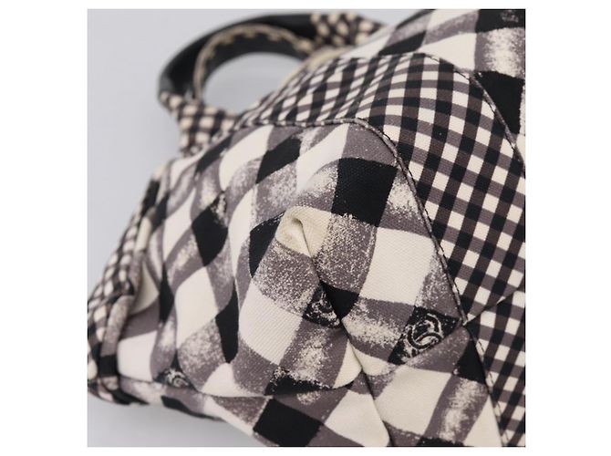 Borsa CHANEL Cruise Line Canvas Nero Bianco CC Auth bs37391A - vista 14