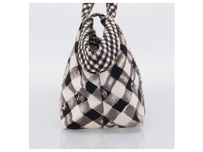 Borsa CHANEL Cruise Line Canvas Nero Bianco CC Auth bs37391A - vista 3