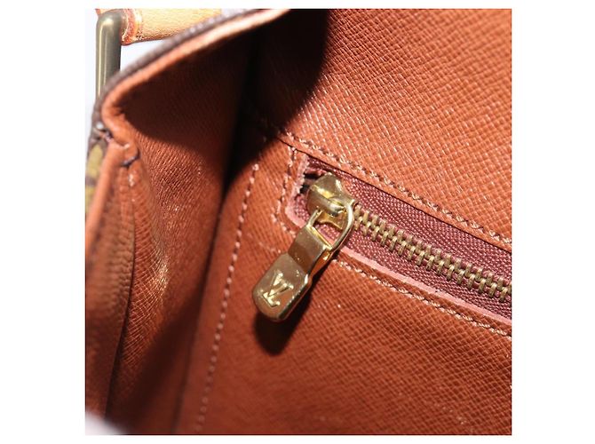 LOUIS VUITTON Monogram Saint Cloud GM Shoulder Bag M51242 LV Auth bs37197 Monogramme - vue 29