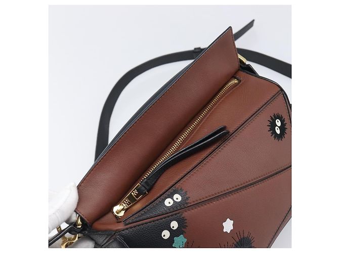 Borsa LOEWE Mini Puzzle Ghibli Soot Sprites in pelle 2way Marrone Auth ki6844SM D'oro - vista 22