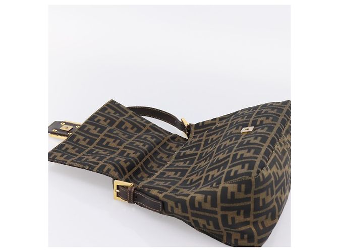 Borsa a tracolla FENDI Zucca Canvas Mamma Baguette Marrone Nero Auth LN210V - vista 21