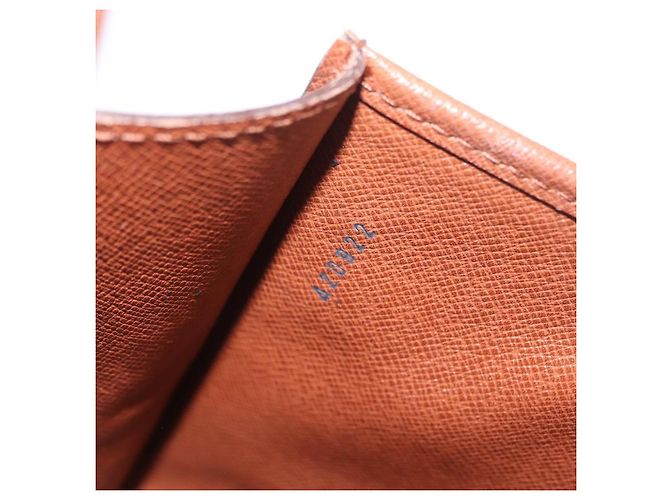 LOUIS VUITTON Monogram Bordeaux 24 Shoulder Bag M51798 LV Auth bs37185 Monograma - vista 12