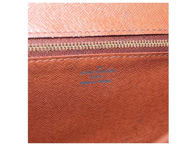 LOUIS VUITTON Monogram Bordeaux 24 Shoulder Bag M51798 LV Auth bs37185 Monograma - vista 24
