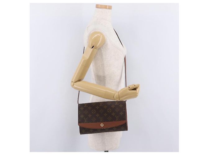 LOUIS VUITTON Monogram Bordeaux 24 Shoulder Bag M51798 LV Auth bs37185 Monograma - vista 28