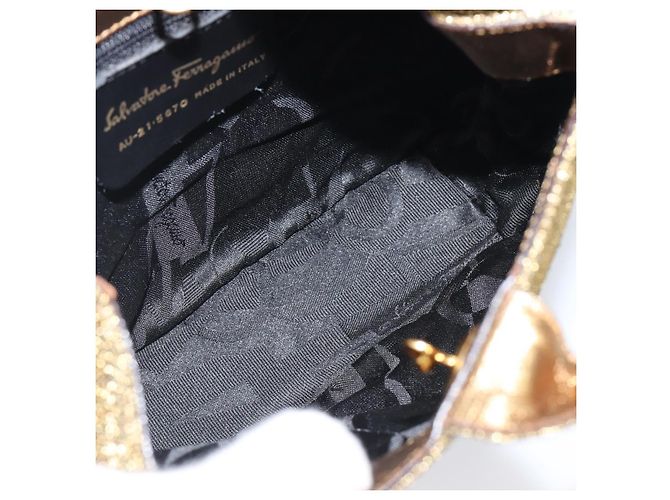 Bolso Salvatore Ferragamo Satin Gold Auth bs37259 - vista 10