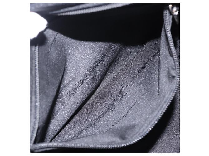 Sac à épaule Salvatore Ferragamo en coton noir et argent Auth ar14295 Argenté - vue 25