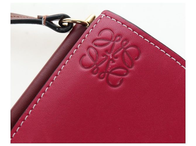 Borsa a tracolla LOEWE Anagram Gate Pochette in pelle Wine Red Gold Auth bs37417A D'oro Bordò - vista 19