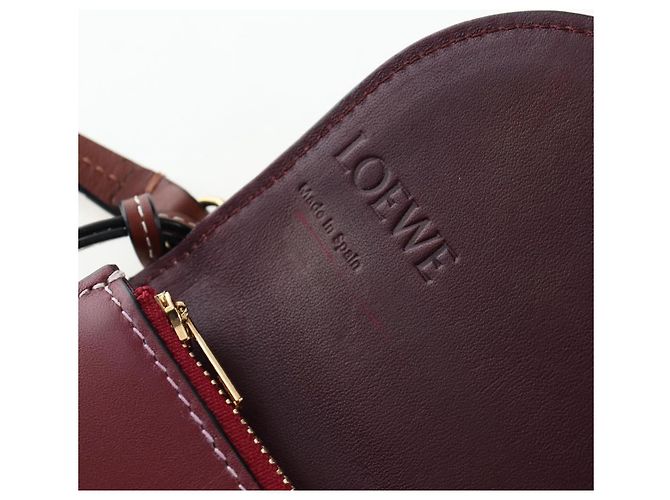 Borsa a tracolla LOEWE Anagram Gate Pochette in pelle Wine Red Gold Auth bs37417A D'oro Bordò - vista 21