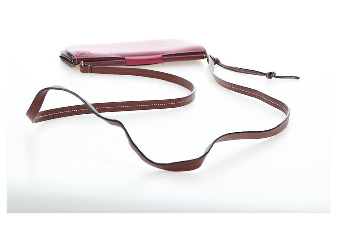 Borsa a tracolla LOEWE Anagram Gate Pochette in pelle Wine Red Gold Auth bs37417A D'oro Bordò - vista 6