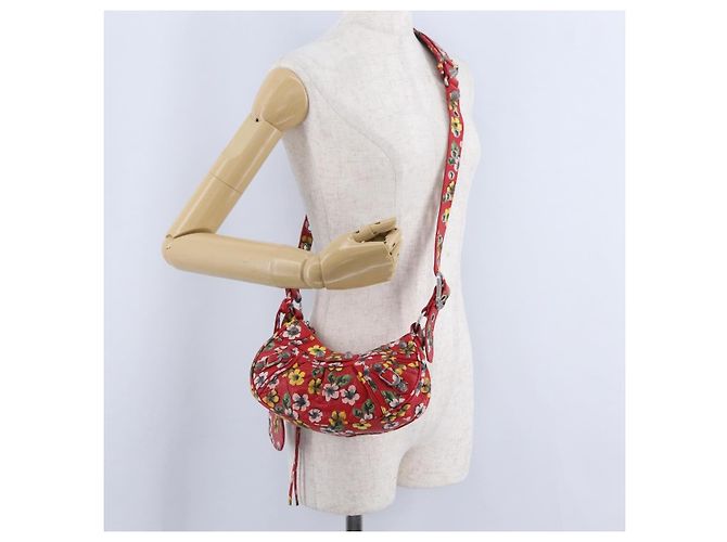 Bolso de hombro BALENCIAGA le Cagoule de cuero rojo 671309 Auth 204330SAM Roja - vista 26