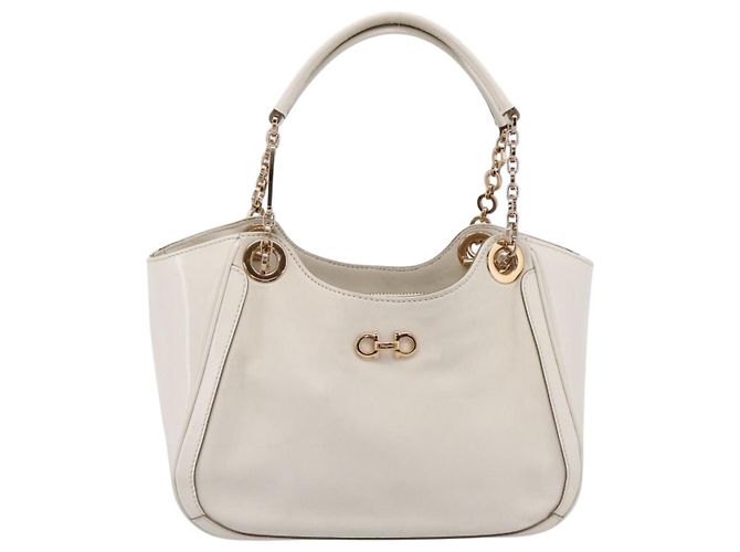 Borsa Tote Salvatore Ferragamo Gancini Chain Leather White Gold Auth 206356A Bianco D'oro - vista 13