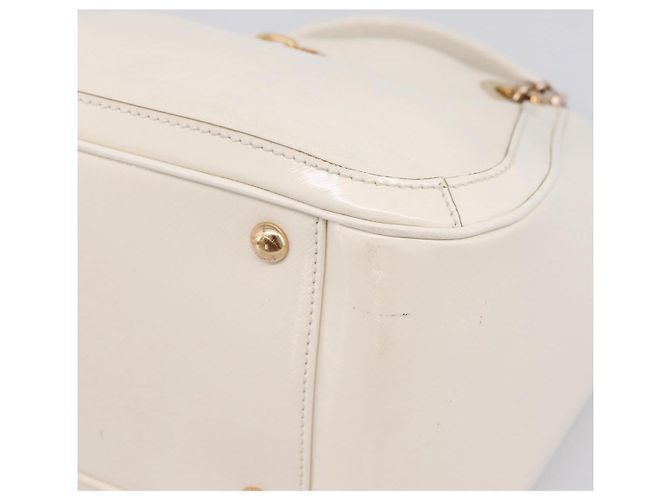 Borsa Tote Salvatore Ferragamo Gancini Chain Leather White Gold Auth 206356A Bianco D'oro - vista 9