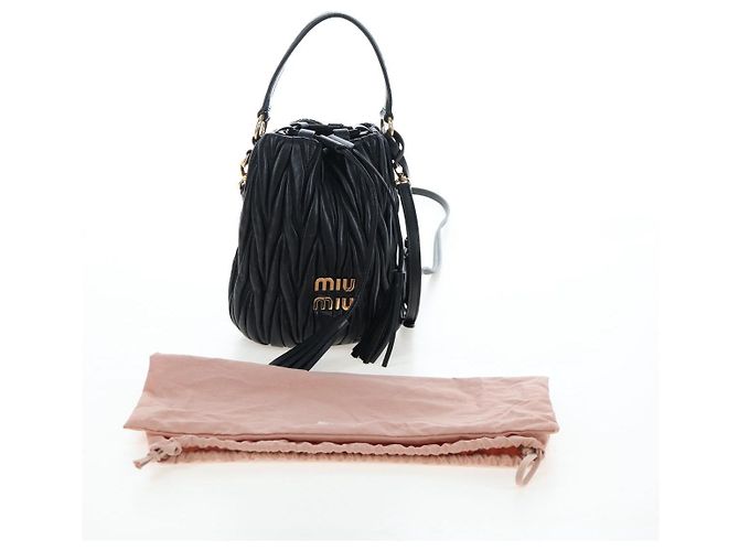 Borsa a spalla Miu Miu Matelassé in pelle 2way Nero Oro Auth 205997M D'oro - vista 12