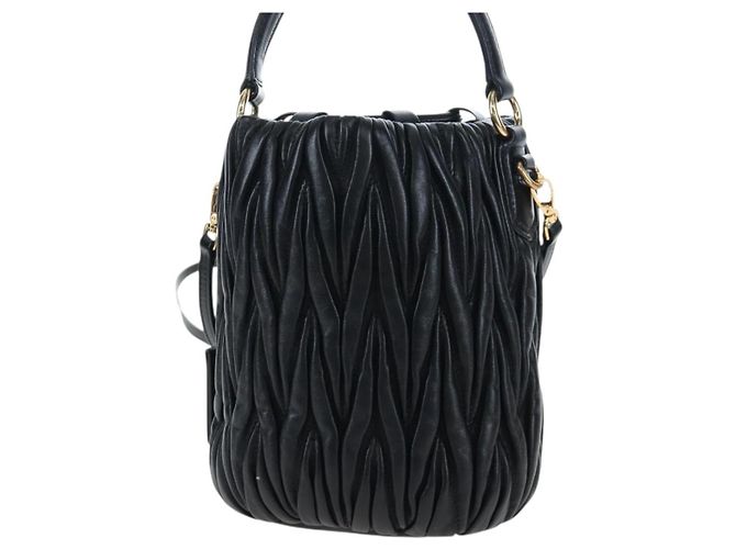 Borsa a spalla Miu Miu Matelassé in pelle 2way Nero Oro Auth 205997M D'oro - vista 2