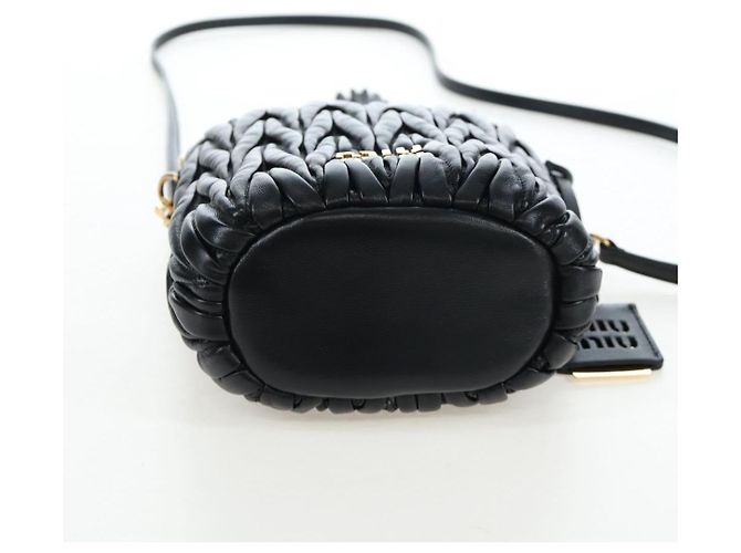 Borsa a spalla Miu Miu Matelassé in pelle 2way Nero Oro Auth 205997M D'oro - vista 5