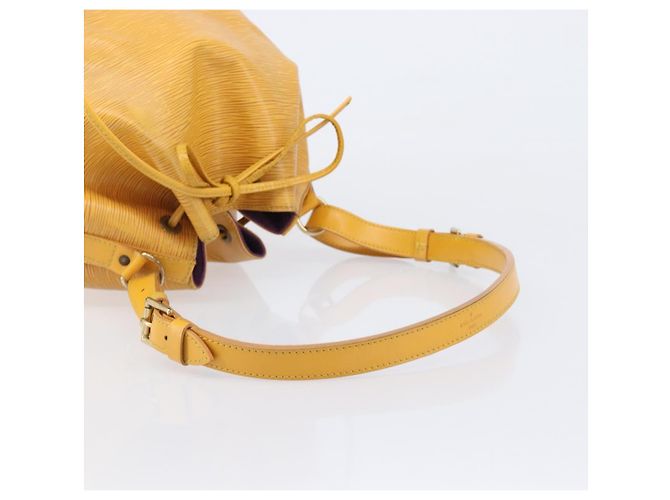 Borsa a tracolla LOUIS VUITTON Epi Petit Noe Gialla M44109 LV Auth ep16236 Giallo - vista 7