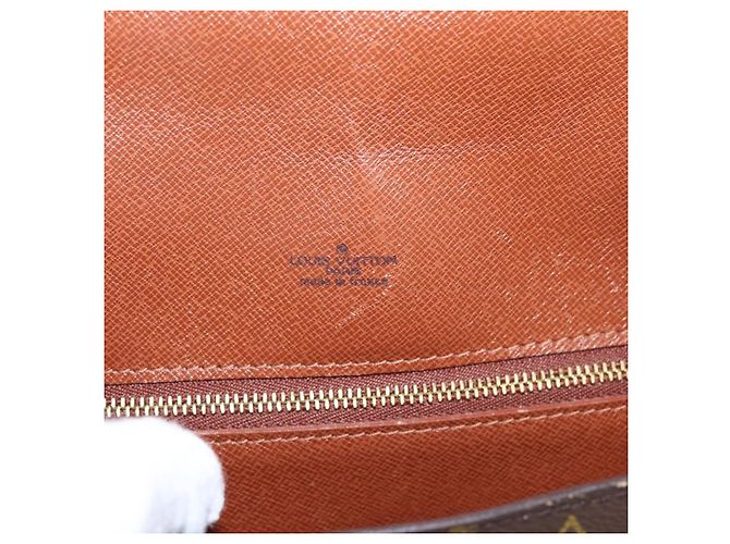 LOUIS VUITTON Monogram Saint Cloud GM Shoulder Bag M51242 LV Auth ep15883 Monograma - vista 23