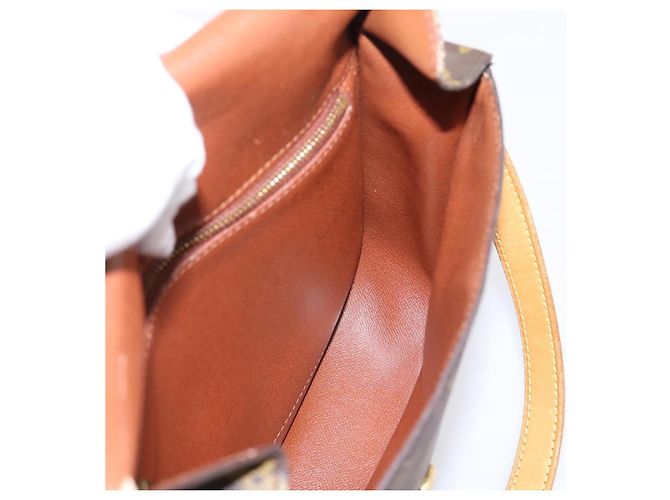 LOUIS VUITTON Monogram Saint Cloud GM Shoulder Bag M51242 LV Auth ep15883 Monograma - vista 24