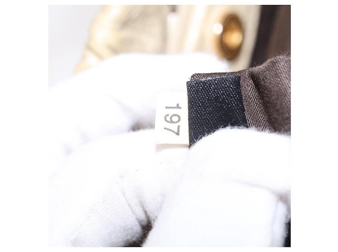 Bolsa de mão Miu Miu em couro bege e dourado Auth 206341A - vista 12