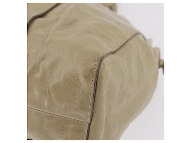 Bolsa de mão Miu Miu em couro bege e dourado Auth 206341A - vista 18
