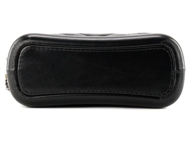CHANEL - Borsa a tracolla Gabrielle mini chevron in pelle stropicciata nera Nero - vista 4