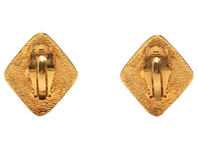 Orecchini a clip Chanel CC placcati oro a forma di rombo D'oro - vista 2