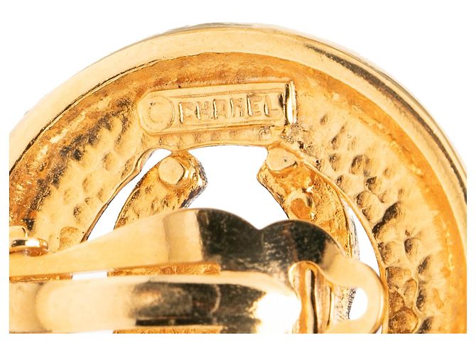Pendientes de clip Chanel CC chapados en oro Dorado - vista 3