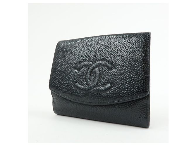 Chanel Vintage Timeless Bifold Caviar Compact Black - view 3