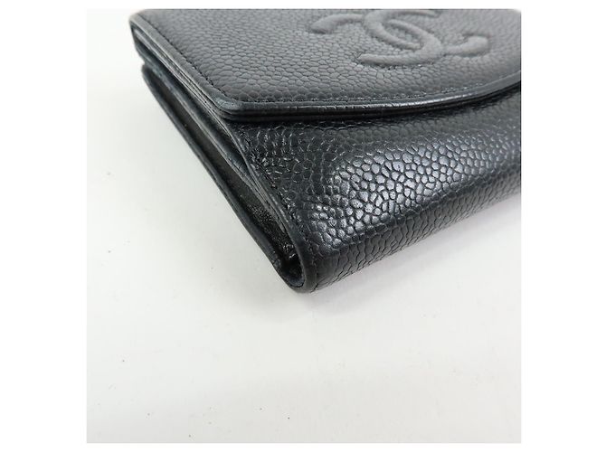 Chanel Vintage Timeless Bifold Caviar Compact Black - view 6