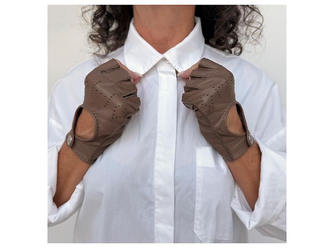 Hermès Guantes de conducir sin dedos de piel Taupe Castaño - vista 4