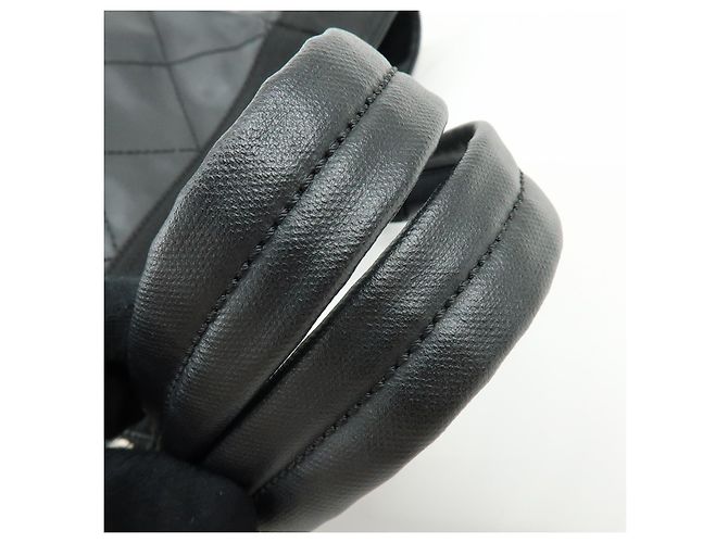 Chanel Biarritz Quilted Coated Canvas Large Noir - vue 7