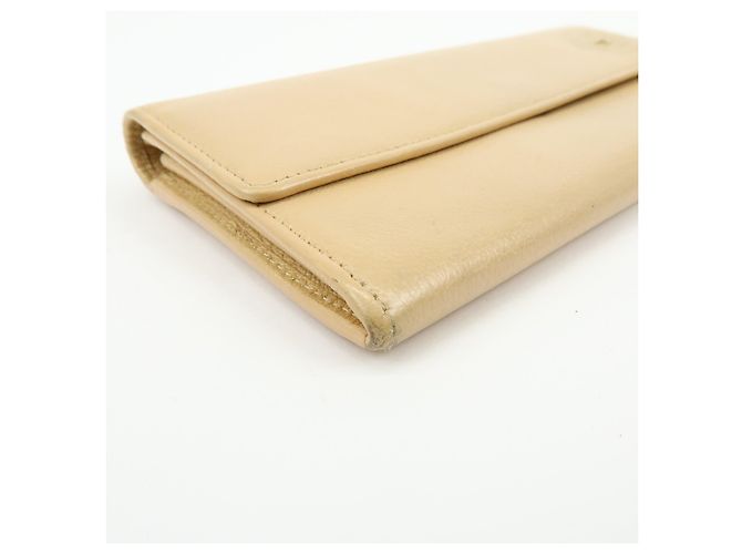 Chanel Camellia Flap Leather Long Beige - vista 6