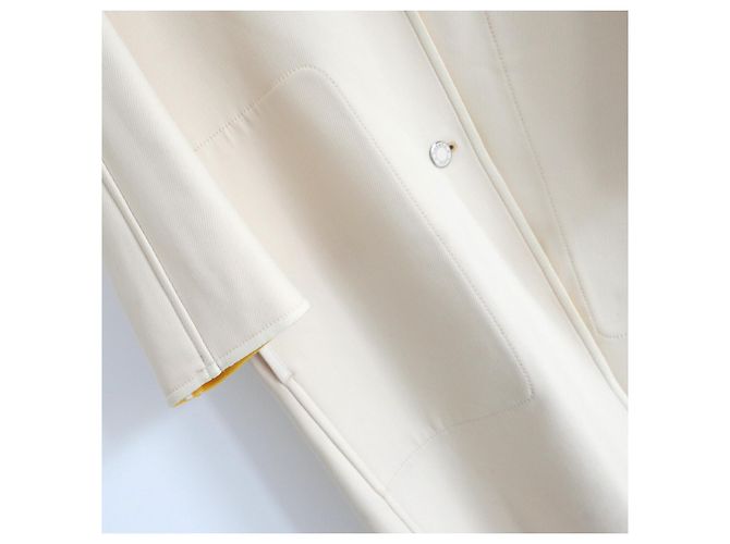 Casaco Hermès em Lã e Cashmere Creme e Amarelo Cru - vista 4