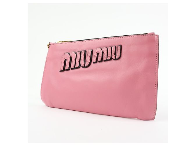 Miu Miu Logo Chain Clutch aus Shearling Pink - Ansicht 3