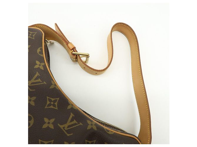 Louis Vuitton Croissant Monogram Canvas MM Marron - vue 6