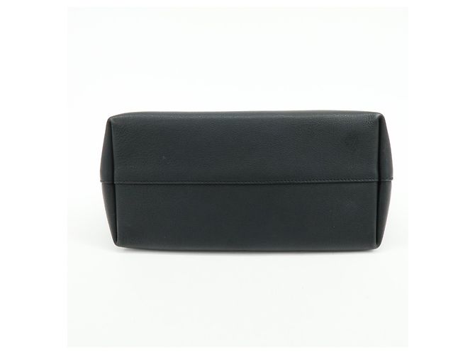Louis Vuitton Lockme Hobo Leather Noir - vue 5