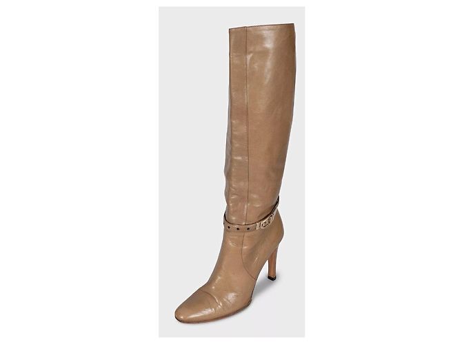 Gucci Absatzstiefel aus grünem Leder, Größe 37 EU Gebraucht - Ansicht 3